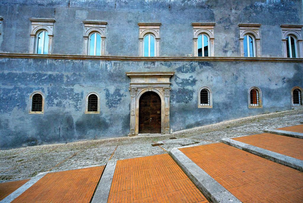 Hotel Clarici Spoleto Exterior photo