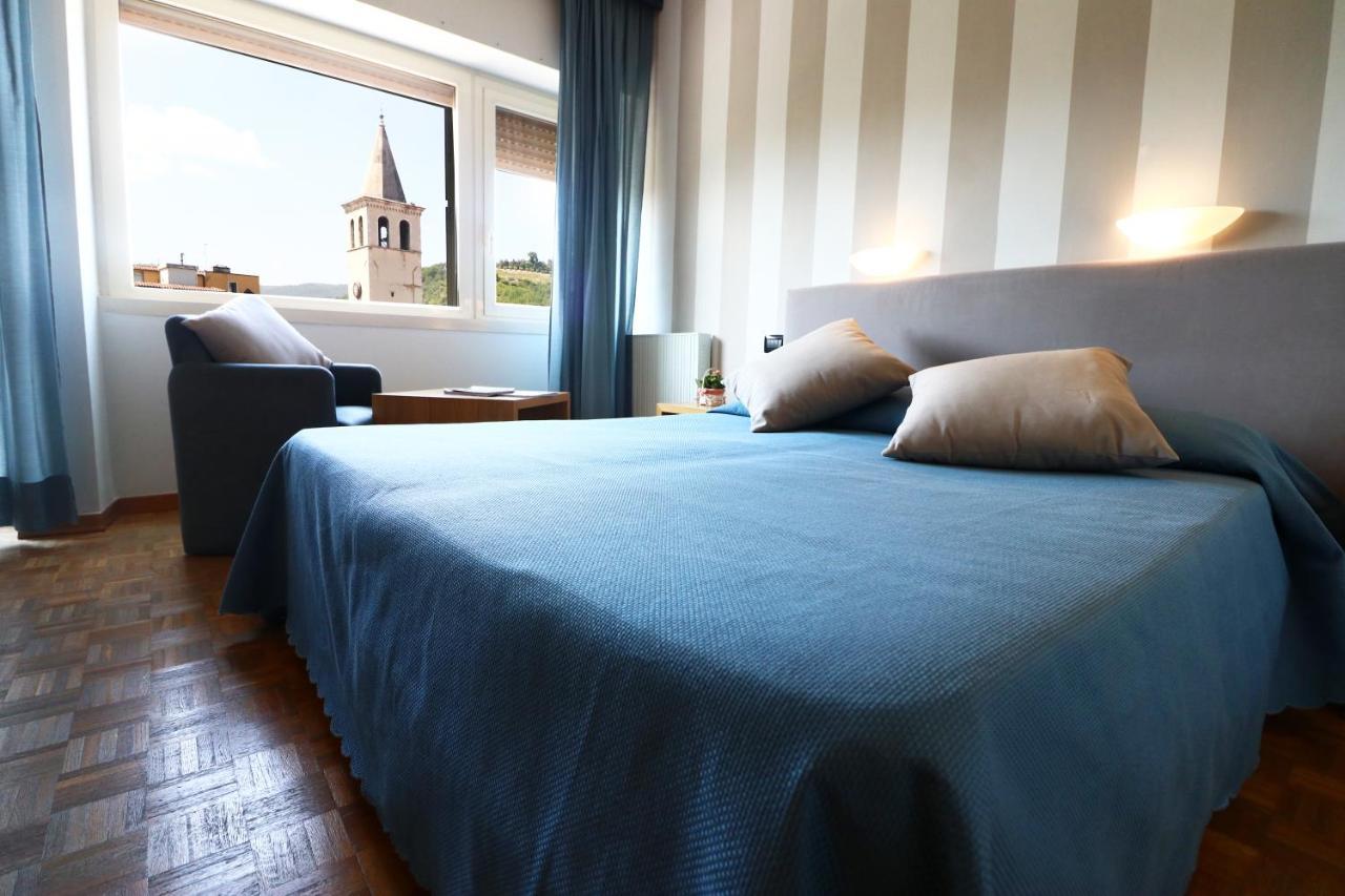 Hotel Clarici Spoleto Exterior photo